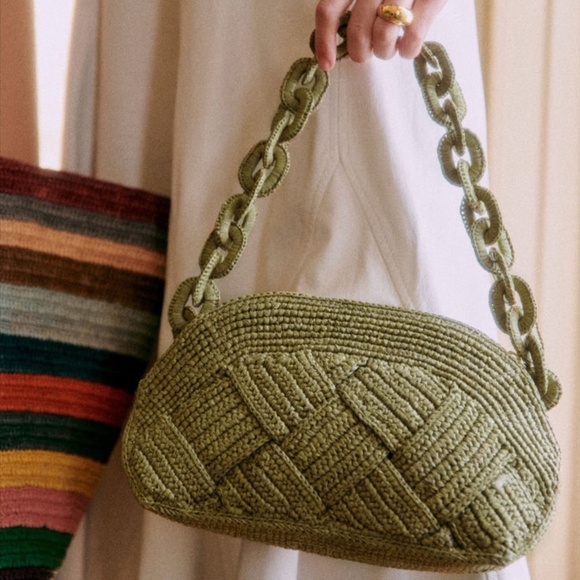 Sezane Handbags - Sezane Isabelle Raffia Woven Bag Green Pistachio NWOT ✨ ELLE Editor Pick